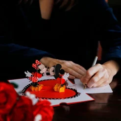 Lovepop Anniversary|Wedding|Disney's Mickey & Minnie Heart-to-Heart Pop-Up Card