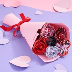Lovepop Pop-Up Bouquets|Handcrafted Paper Flowers|Handcrafted Paper Flowers: Disney’s Mickey & Minnie Lovestruck Roses (6-Stem)