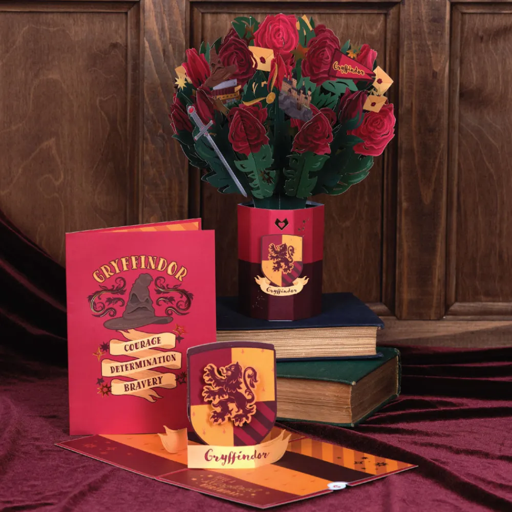 Lovepop Card & Gift Bundles|Birthday|Harry Potter™ Gryffindor™ Birthday Bundle